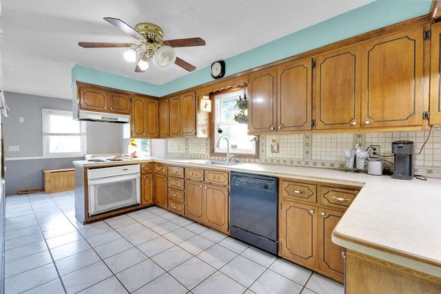 9506 SW Punzo Road, St Joseph, MO 64504