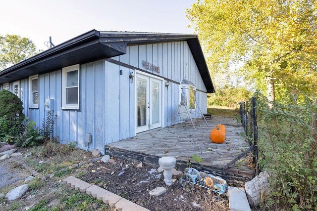 9506 SW Punzo Road, St Joseph, MO 64504