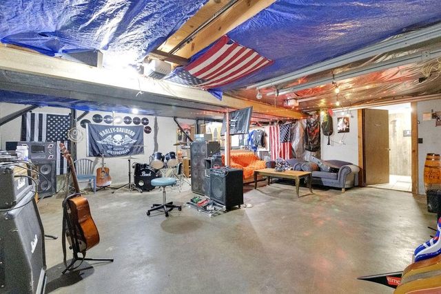 9506 SW Punzo Road, St Joseph, MO 64504