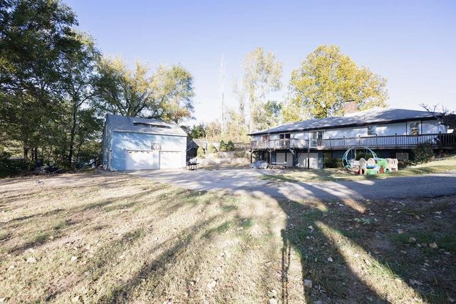 9506 SW Punzo Road, St Joseph, MO 64504