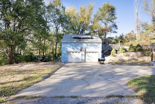 9506 SW Punzo Road, St Joseph, MO 64504