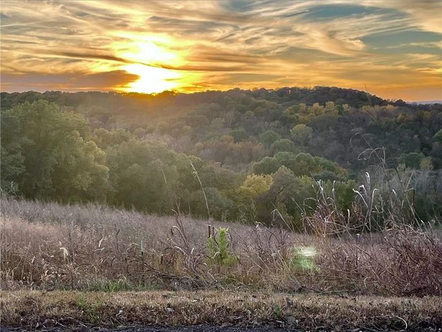 9506 SW Punzo Road, St Joseph, MO 64504