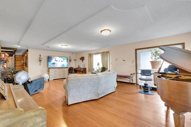 9506 SW Punzo Road, St Joseph, MO 64504