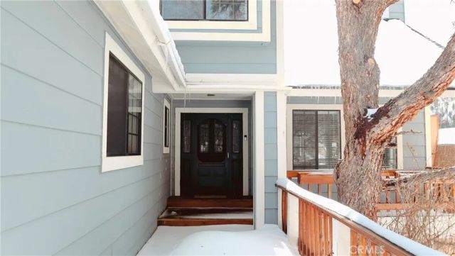 1075 Rivera Drive, Wrightwood, CA 92397