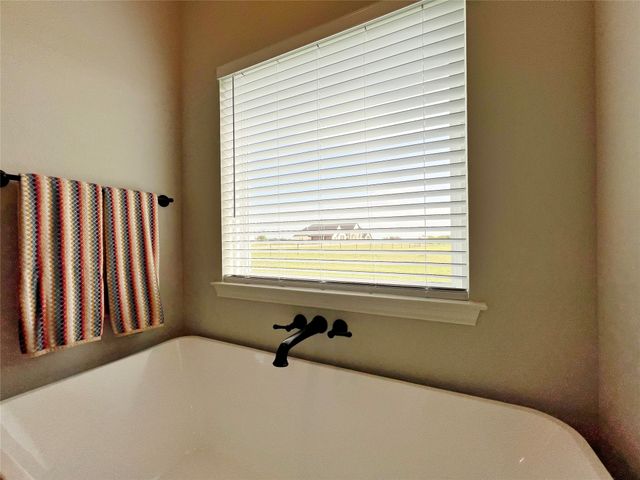 252 Harvard Lane, Springtown, TX 76082