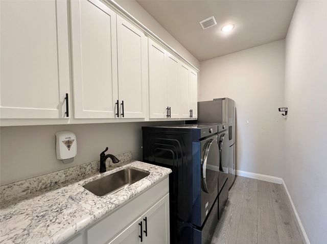 252 Harvard Lane, Springtown, TX 76082