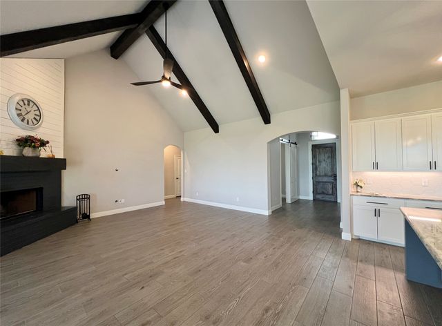 252 Harvard Lane, Springtown, TX 76082