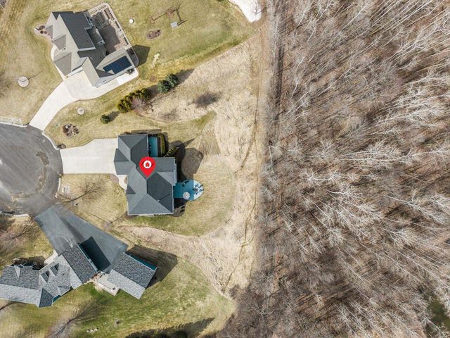 W7516 MOLLY MARIE COURT, Greenville, WI 54942