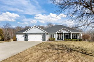 W7516 MOLLY MARIE COURT, Greenville, WI 54942