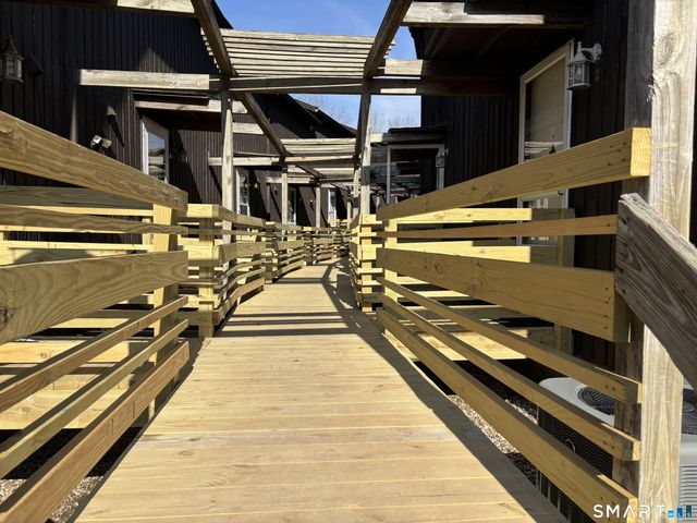 14-B Country Squire Drive 14B, Cromwell, CT 06416