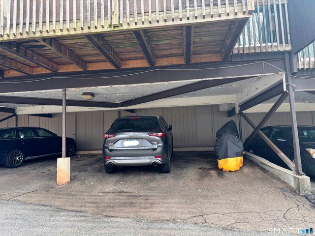 14-B Country Squire Drive 14B, Cromwell, CT 06416