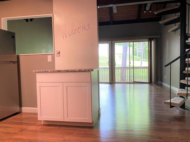 14-B Country Squire Drive 14B, Cromwell, CT 06416