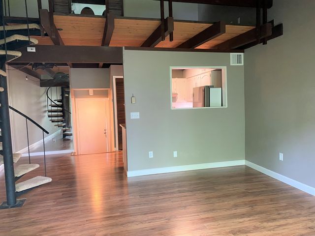 14-B Country Squire Drive 14B, Cromwell, CT 06416