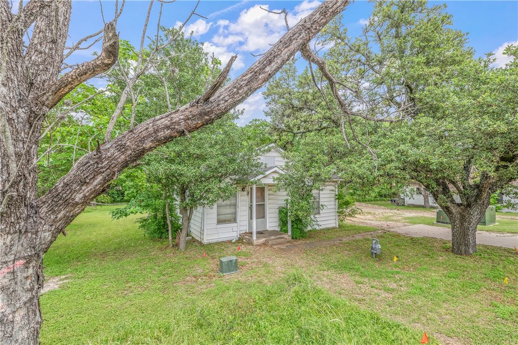 2807 & 2809 East Villa Maria Road, Bryan, TX 77802 — photo 2