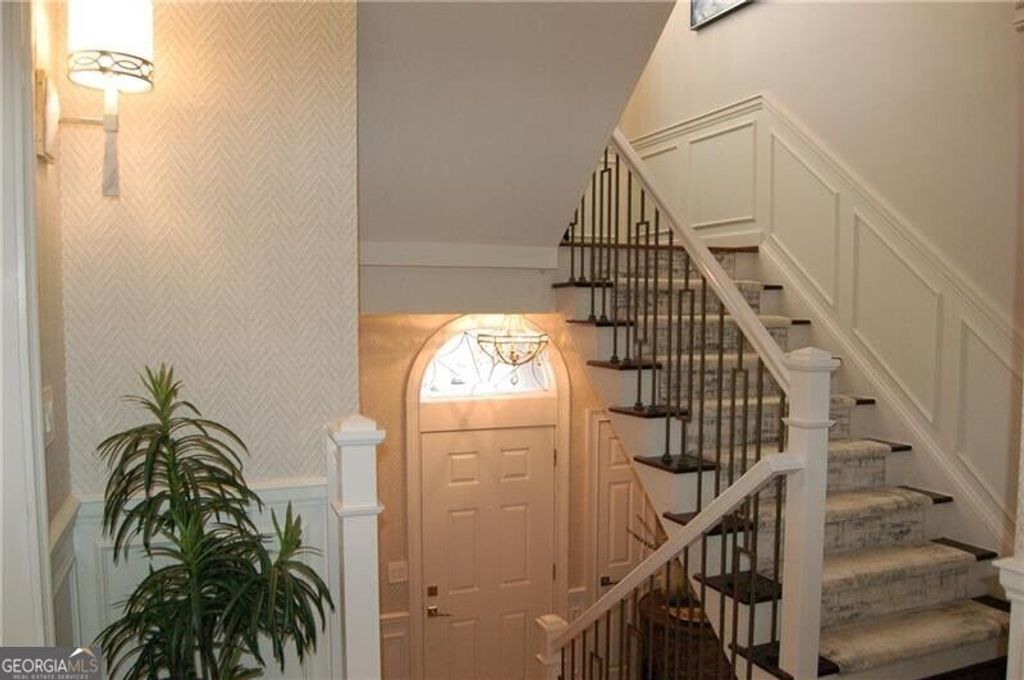 9025 Niblic Drive, Alpharetta, GA 30022 — photo 4
