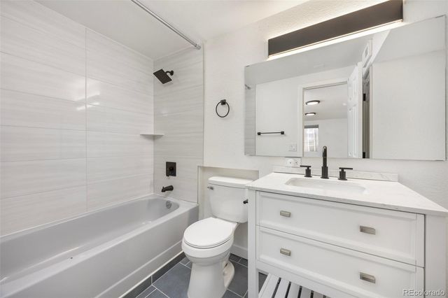 13275 W 63rd Place, Arvada, CO 80004