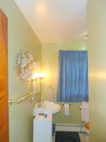 227 3rd STREET, Pewaukee, WI 53072