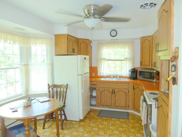 227 3rd STREET, Pewaukee, WI 53072