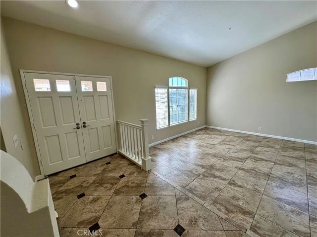 3680 N Live Oak, Rialto, CA 92377