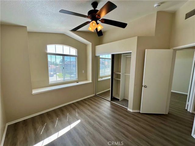 3680 N Live Oak, Rialto, CA 92377