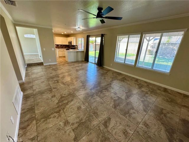 3680 N Live Oak, Rialto, CA 92377