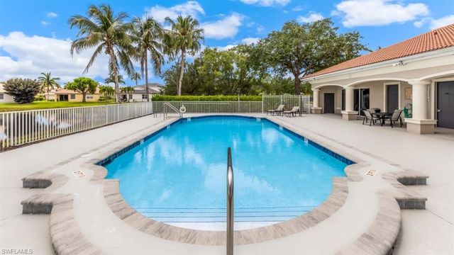 9936 Springlake CIR, Estero, FL 33928