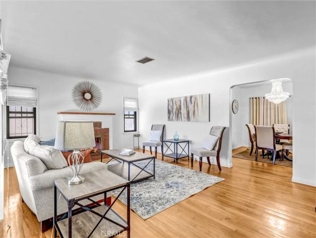 9647 S Harvard, Los Angeles, CA 90047