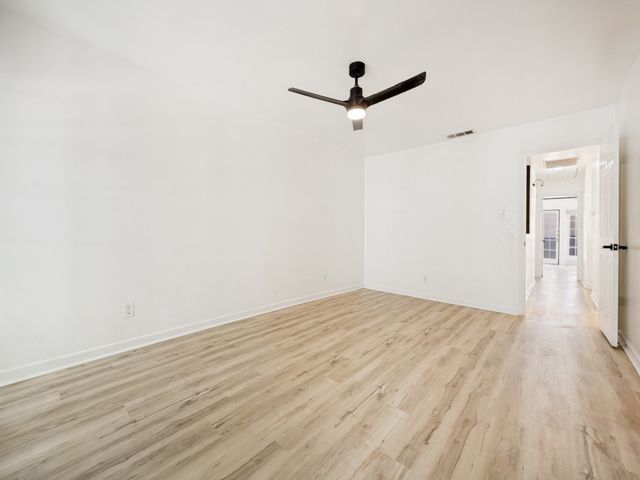 6019 Ridgecrest Road 202B, Dallas, TX 75231
