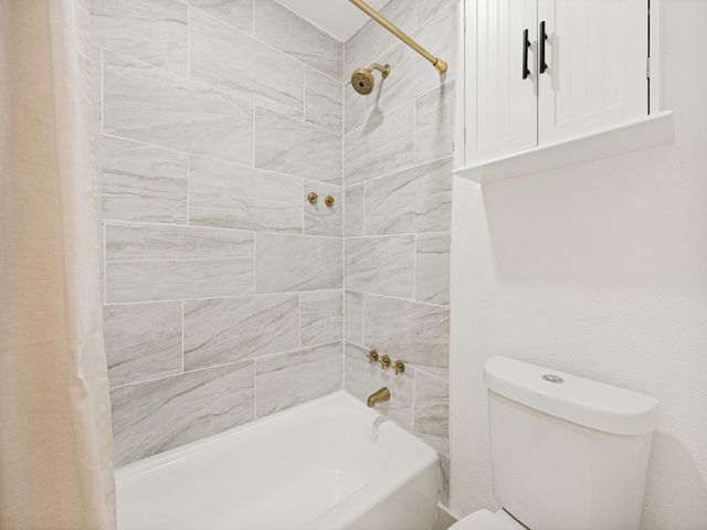 6019 Ridgecrest Road 202B, Dallas, TX 75231