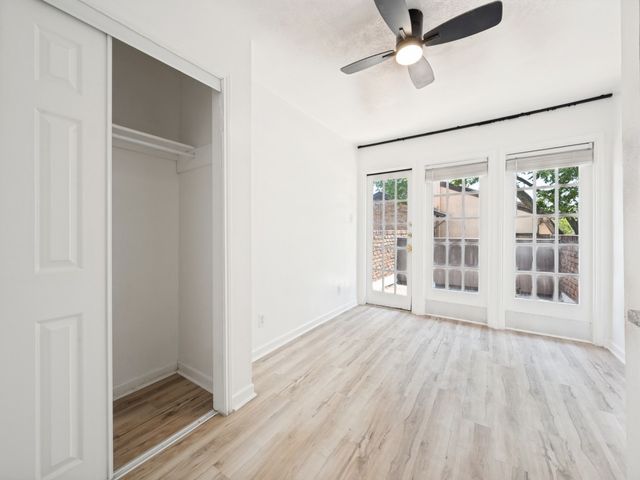 6019 Ridgecrest Road 202B, Dallas, TX 75231