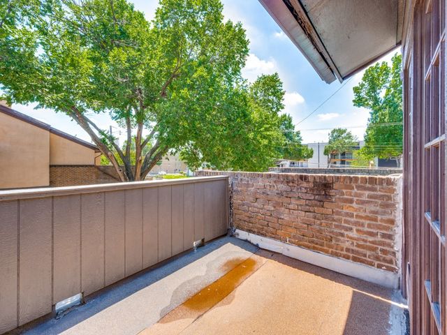 6019 Ridgecrest Road 202B, Dallas, TX 75231
