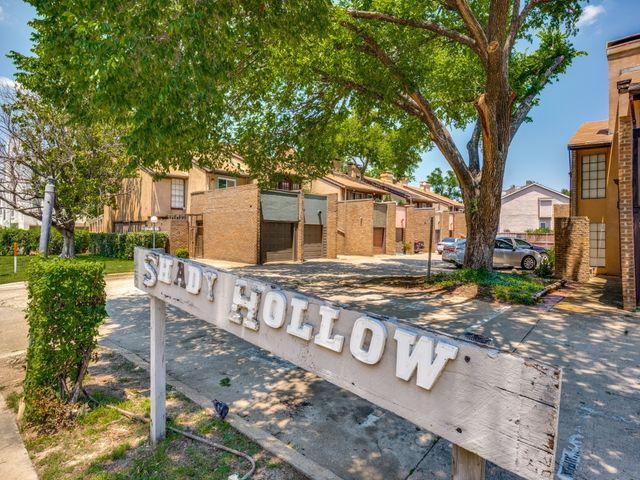6019 Ridgecrest Road 202B, Dallas, TX 75231