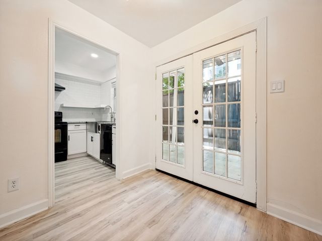 6019 Ridgecrest Road 202B, Dallas, TX 75231