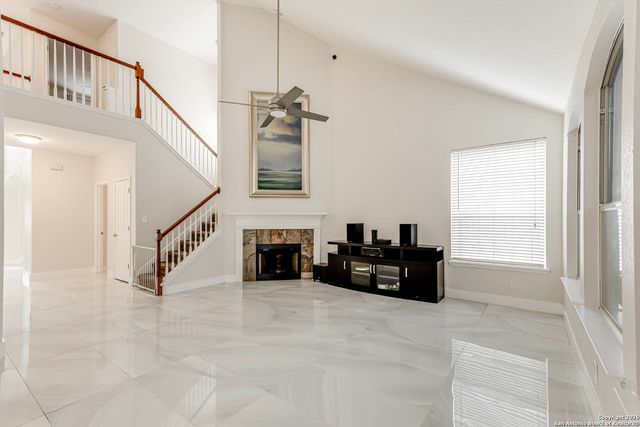 25916 Stone, San Antonio, TX 78260