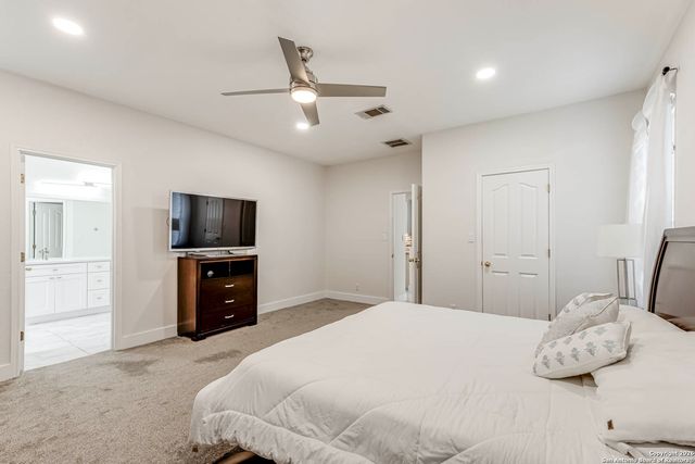 25916 Stone, San Antonio, TX 78260