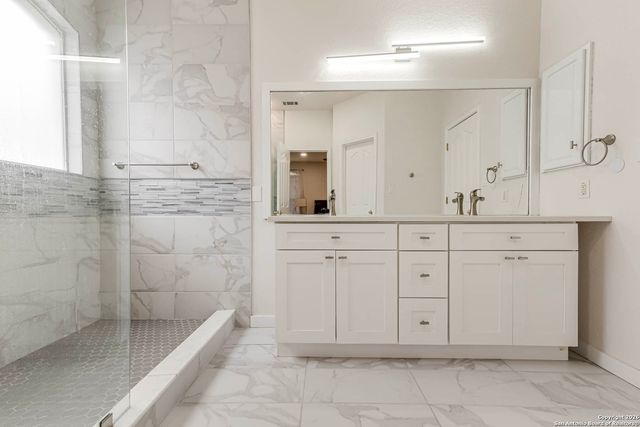 25916 Stone, San Antonio, TX 78260