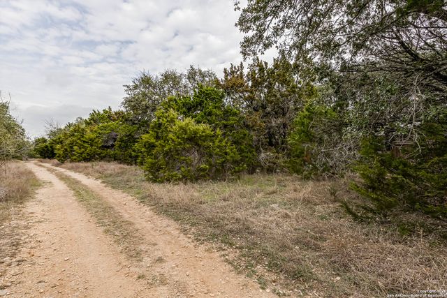 25916 Stone, San Antonio, TX 78260