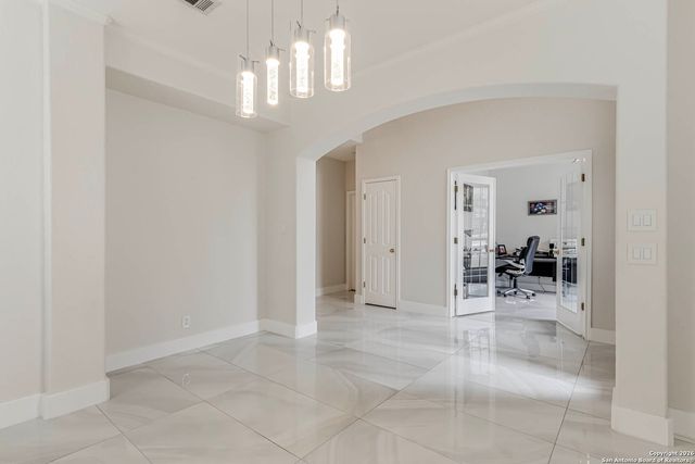 25916 Stone, San Antonio, TX 78260