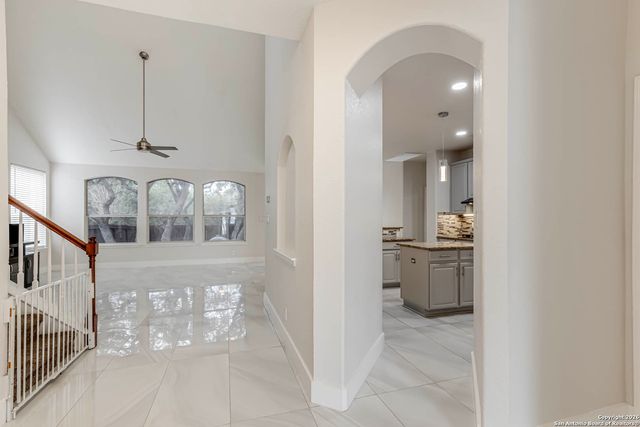 25916 Stone, San Antonio, TX 78260