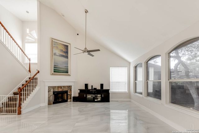 25916 Stone, San Antonio, TX 78260