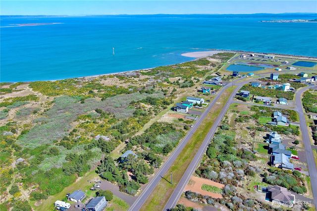 1339 E Ocean Shores Boulevard SW, Ocean Shores, WA 98569