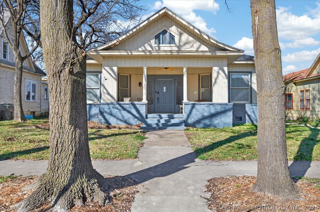 315 S Quapaw, Bartlesville, OK 74003