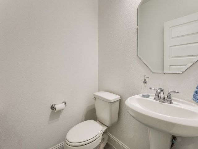 3120 Stonelake Ridge, Lewisville, TX 75010