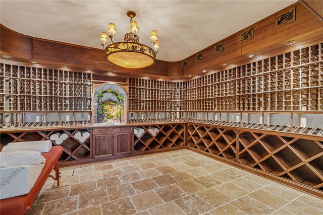 16 Hacienda Rincon, Santa Fe, NM 87506