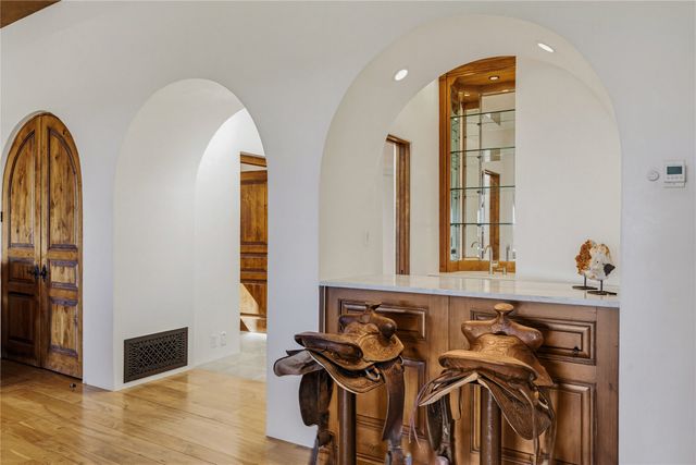 16 Hacienda Rincon, Santa Fe, NM 87506