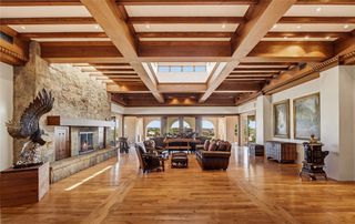 16 Hacienda Rincon, Santa Fe, NM 87506