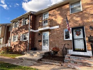 4307 Candlelight Lane, Clay, NY 13090