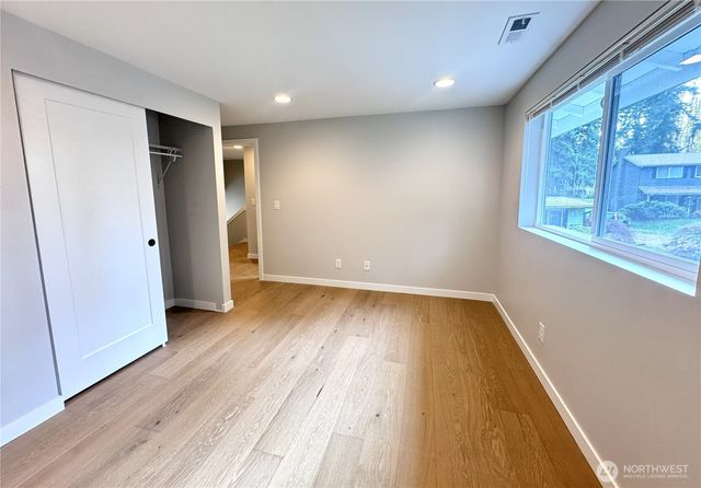 316 NE 191st Street, Shoreline, WA 98155