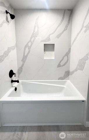 316 NE 191st Street, Shoreline, WA 98155