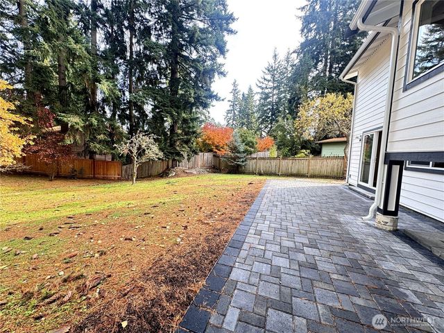 316 NE 191st Street, Shoreline, WA 98155